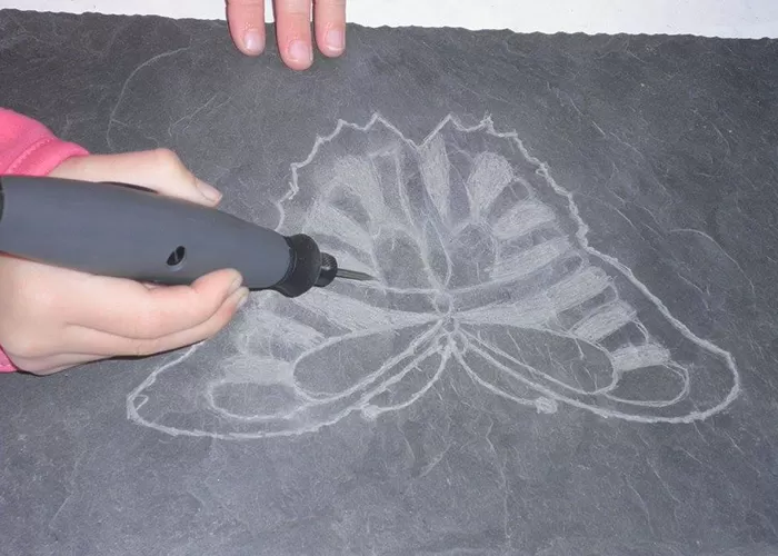 Gravure sur ardoise, image 1