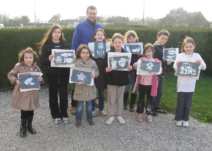 Pochoirs sur ardoise, image 1
