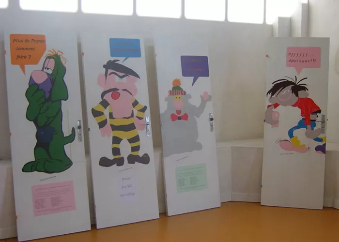 Portes des toilettes , image 1